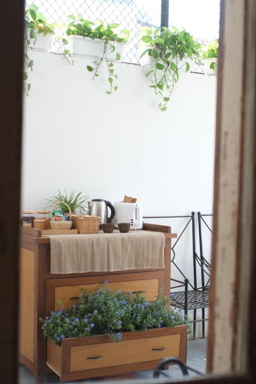 Tam'S Hostel Hanoi Bagian luar foto